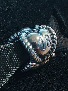 Authentic Pandora 18 Birthday Milestone Heart Charm 791047
